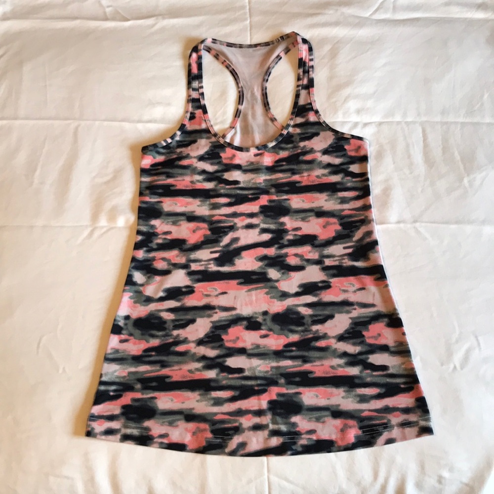 Lululemon tank top Size 8